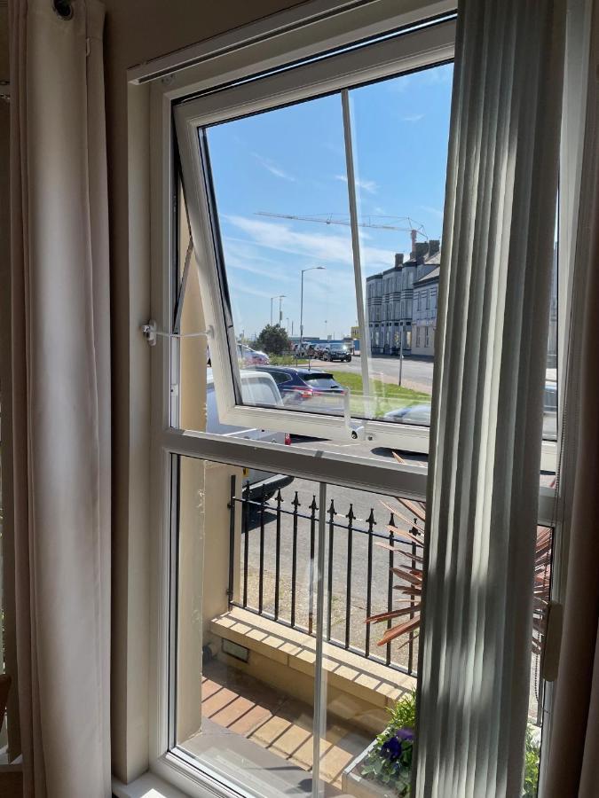 The Courtyard Guest House Great Yarmouth Kültér fotó