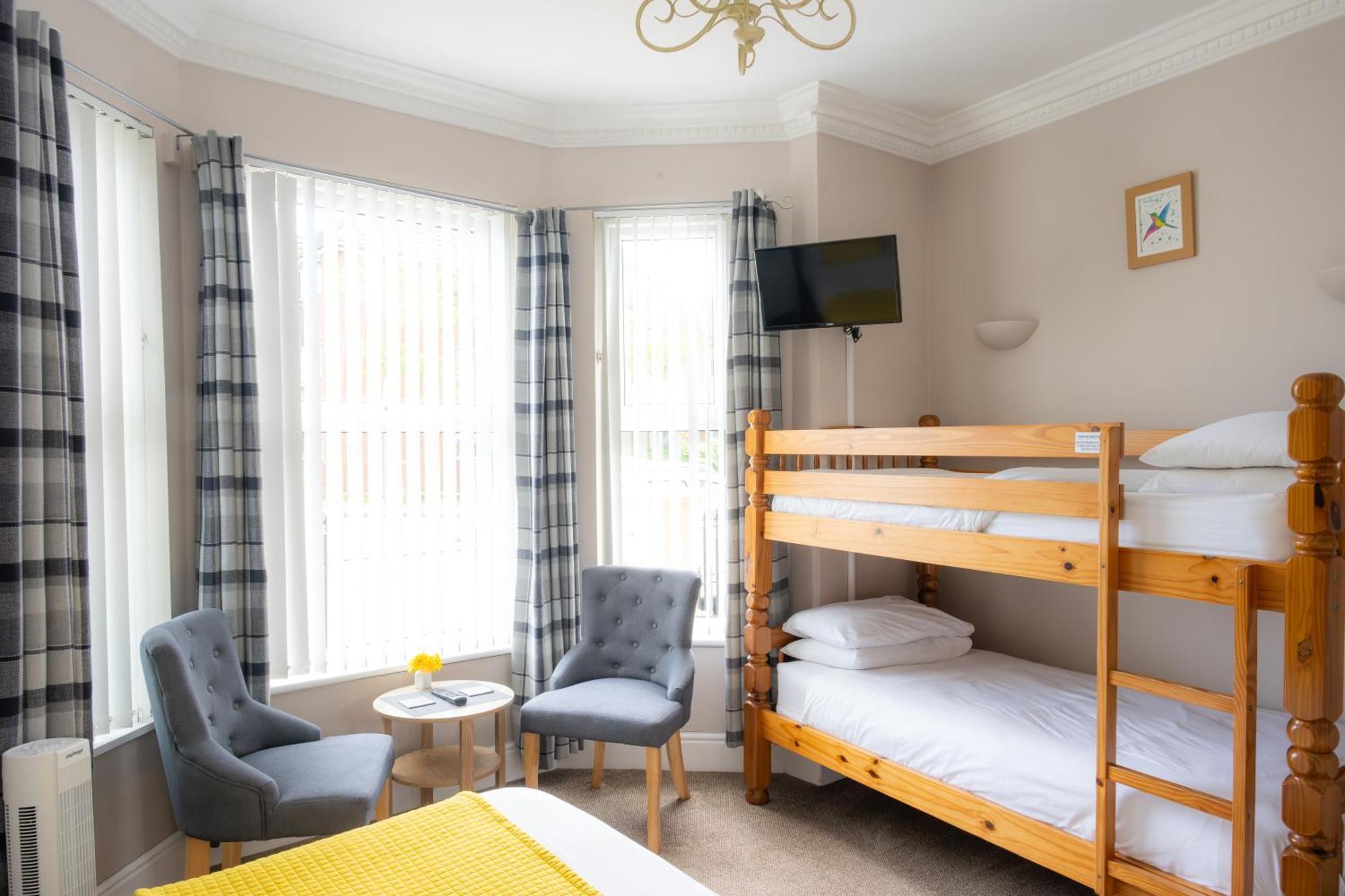The Courtyard Guest House Great Yarmouth Kültér fotó