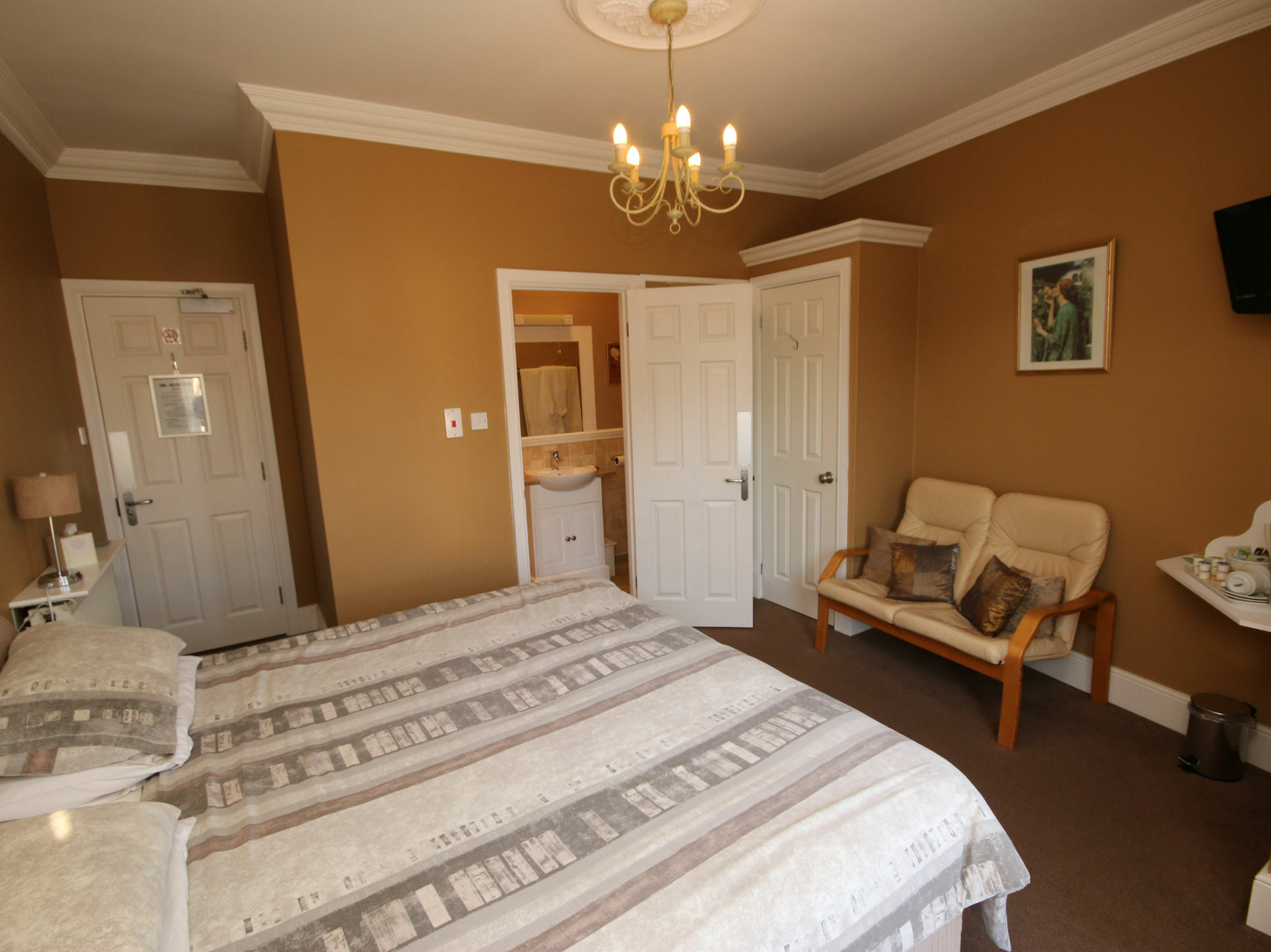 The Courtyard Guest House Great Yarmouth Kültér fotó